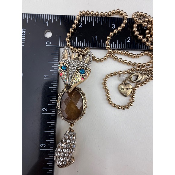 Betsey Johnson Fox Necklace Pendant Gold Tone Rhinestone 32" - Picture 5 of 8